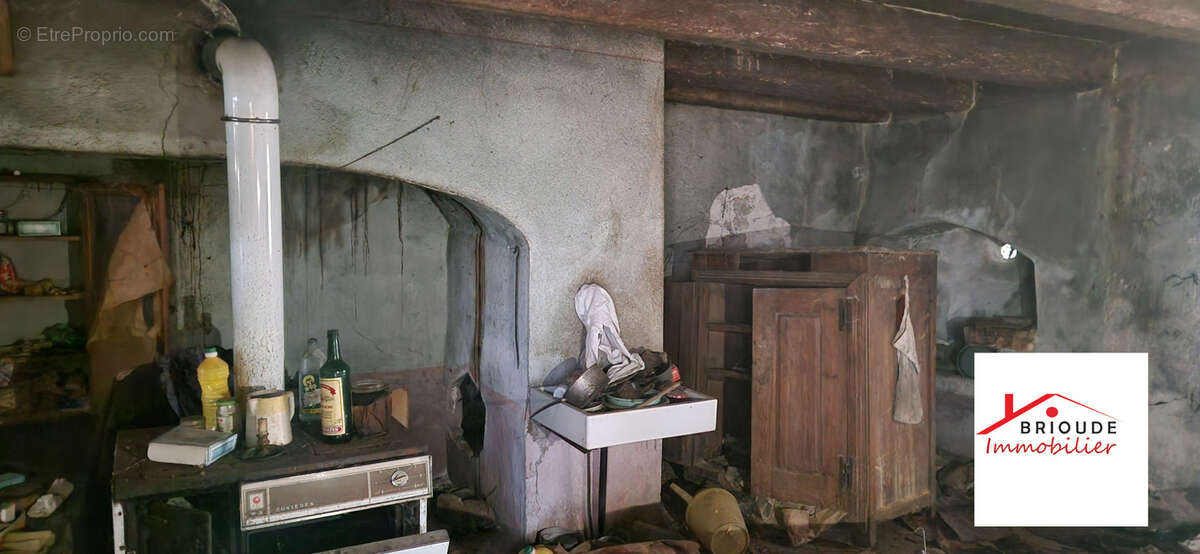 Maison à AZERAT