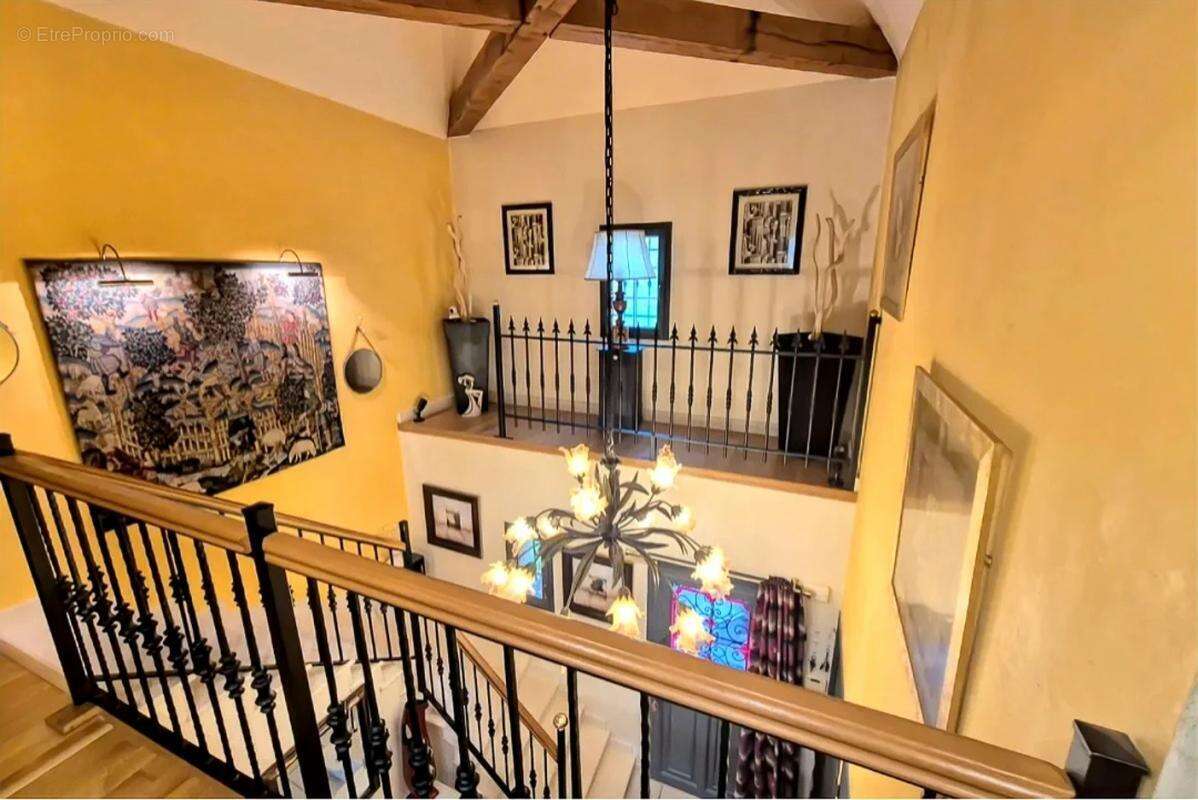 Maison à MONTGIVRAY