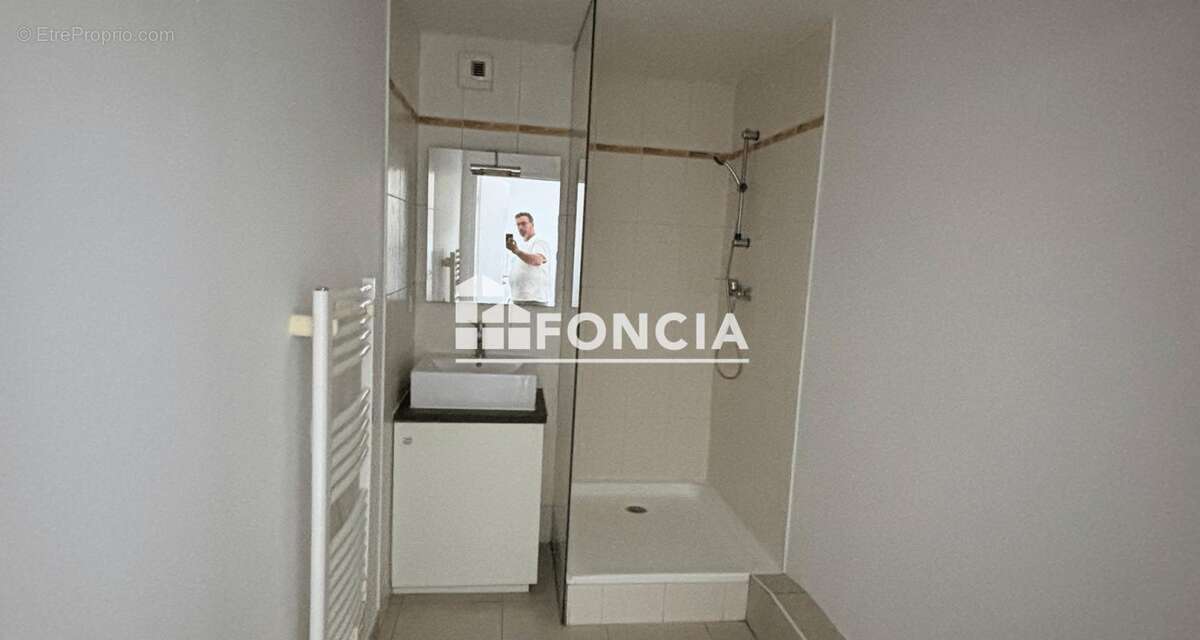 Appartement à CASTELNAU-LE-LEZ
