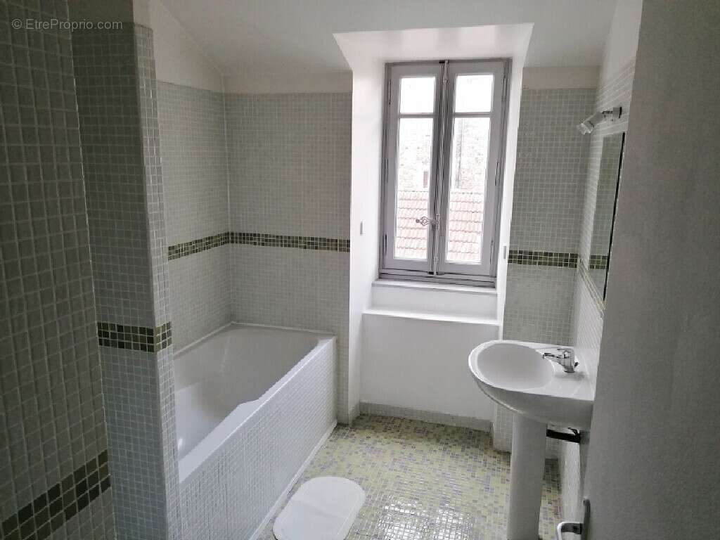 Appartement à VICHY