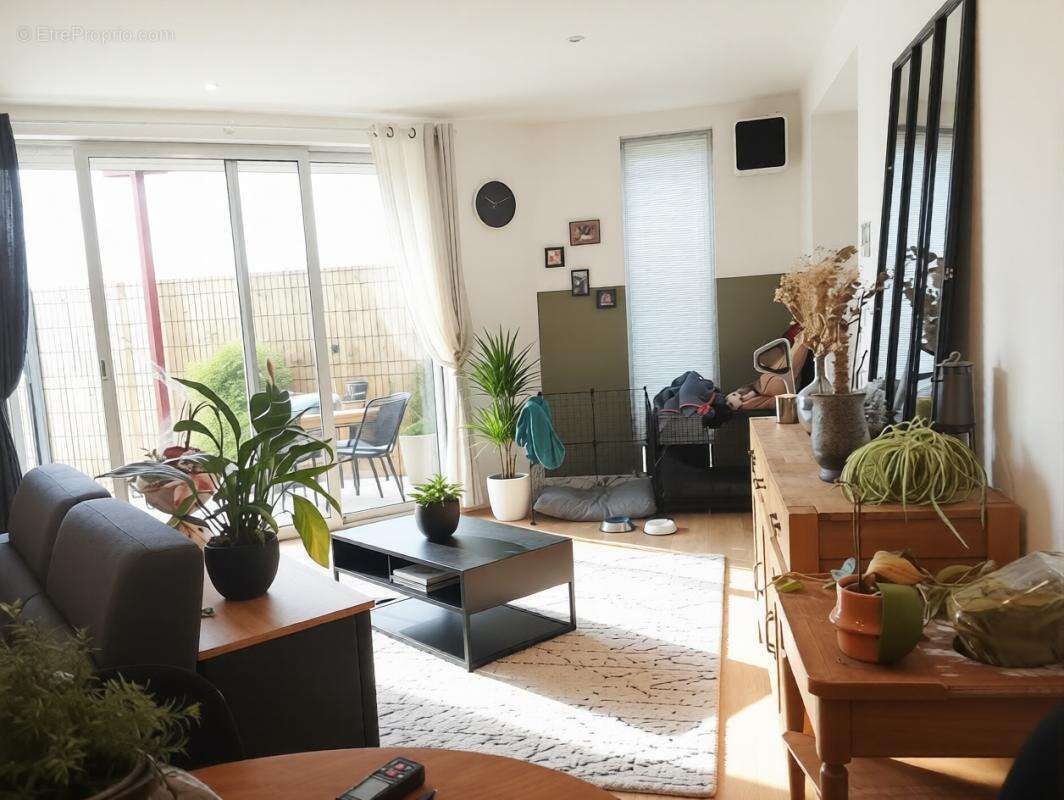 Maison à CHERENG