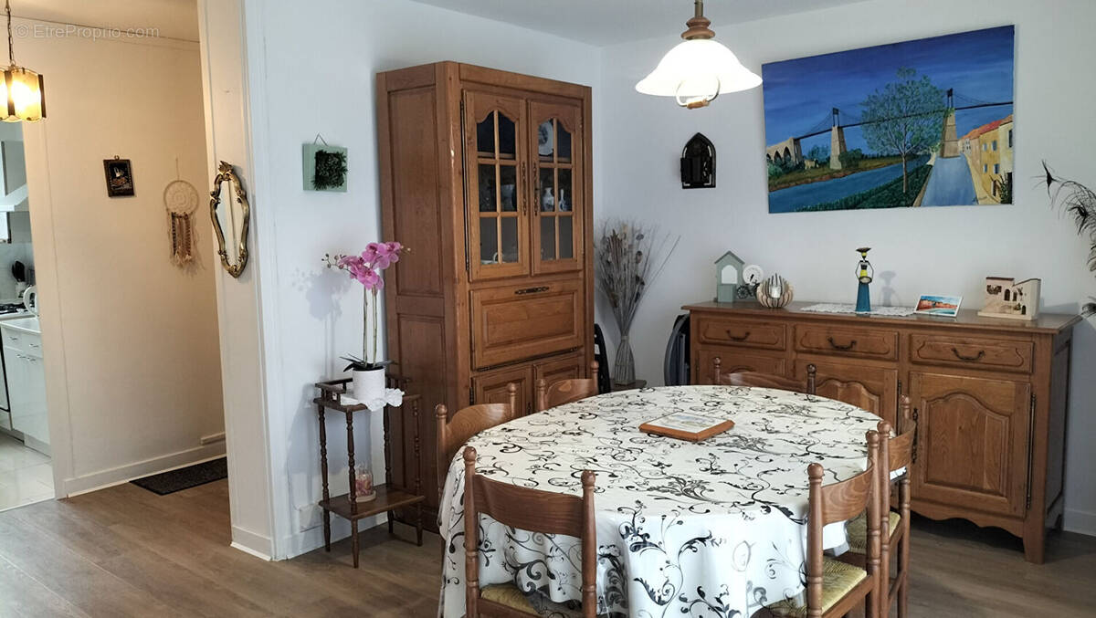 Appartement à TONNAY-CHARENTE