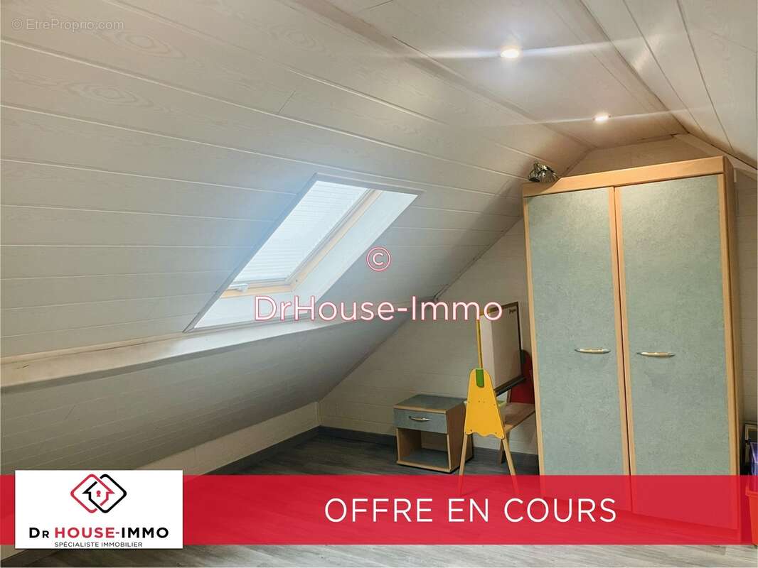 Maison à THENEUILLE