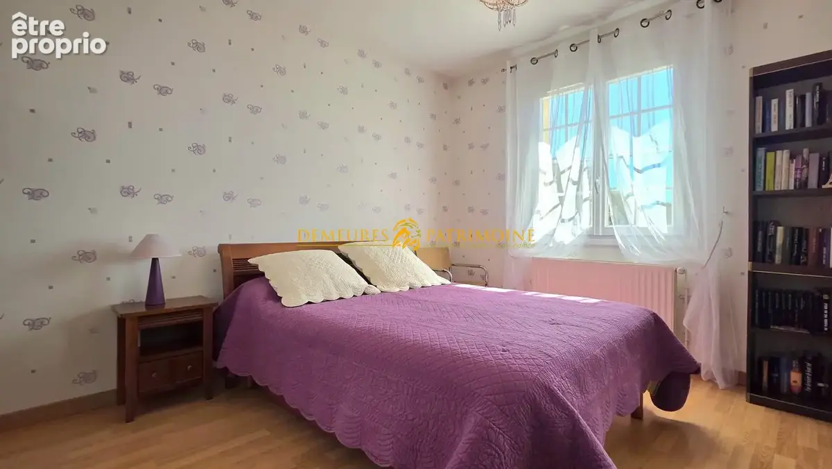Maison 6 pièces 167 m² à vendre à Puymoyen (16400) - photo 6