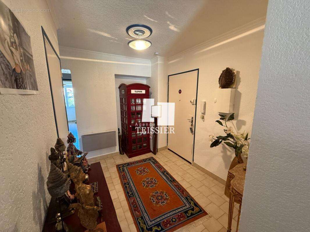 Appartement à LES VANS