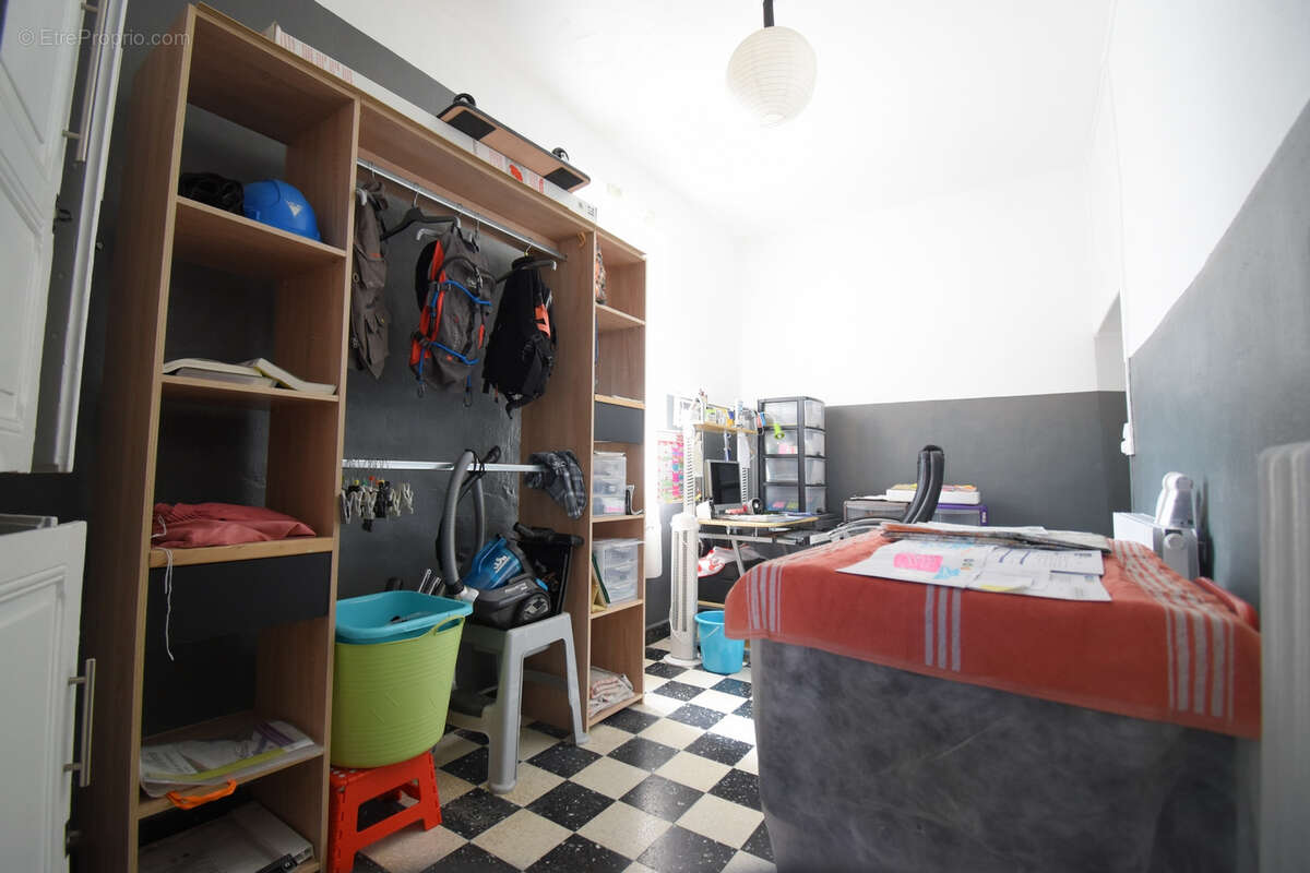 Maison à VILLENEUVE-SUR-ALLIER