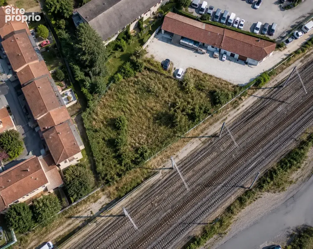 Terrain de 1350 m2 à bâtir - Saint Marcellin - photo 2