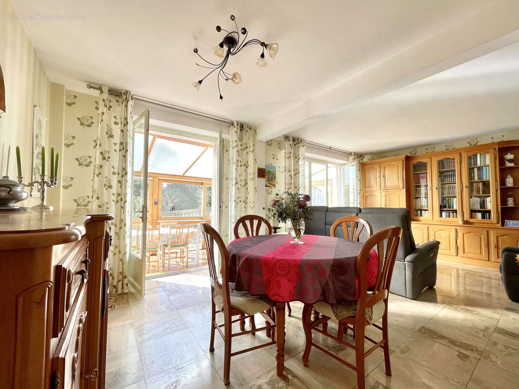 Maison à HEROUVILLE-SAINT-CLAIR