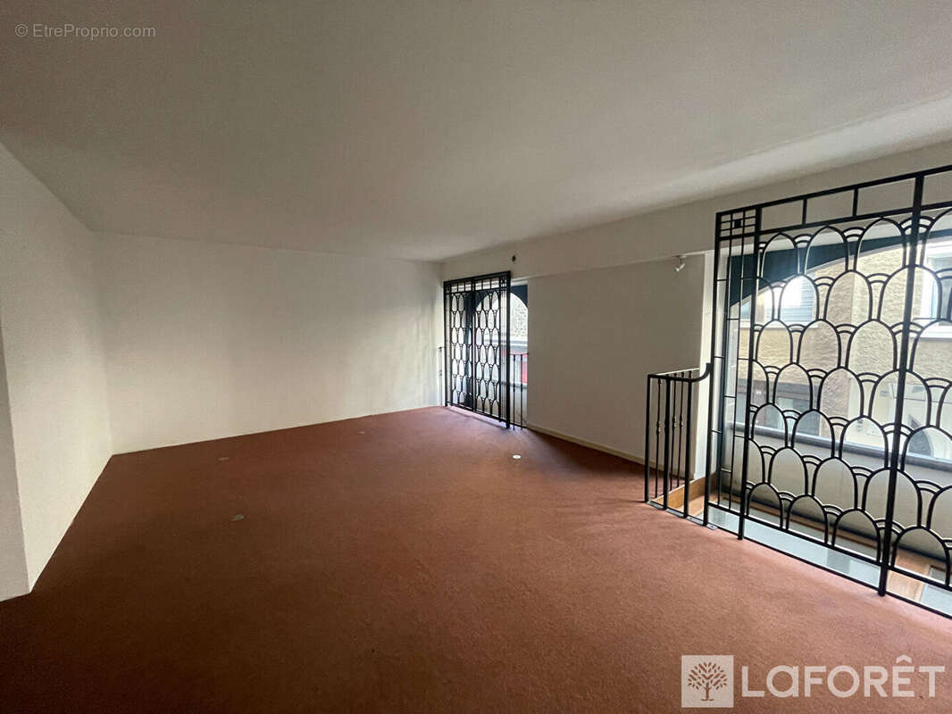 Commerce à SAINT-FLOUR