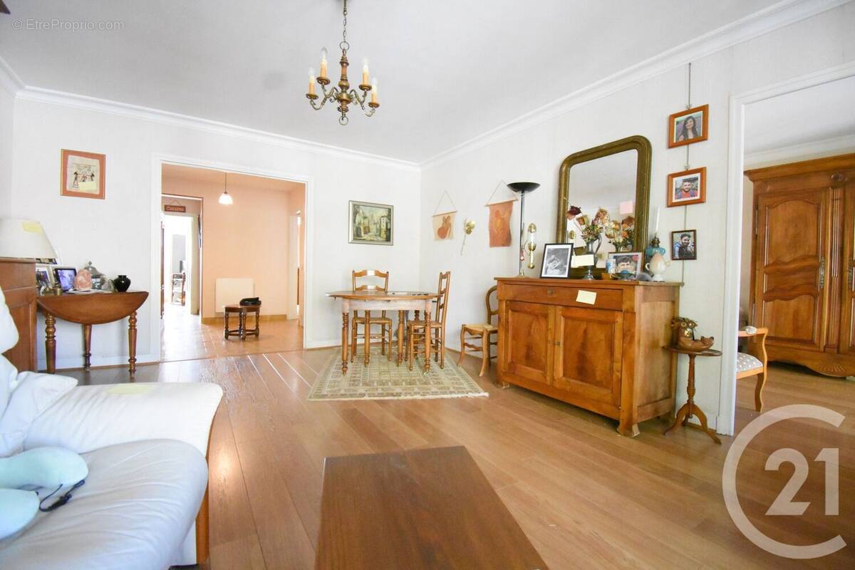 Appartement à VICHY