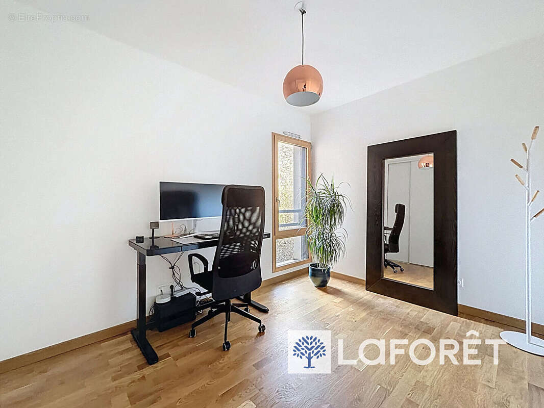 Appartement à SAINT-CYR-AU-MONT-D'OR