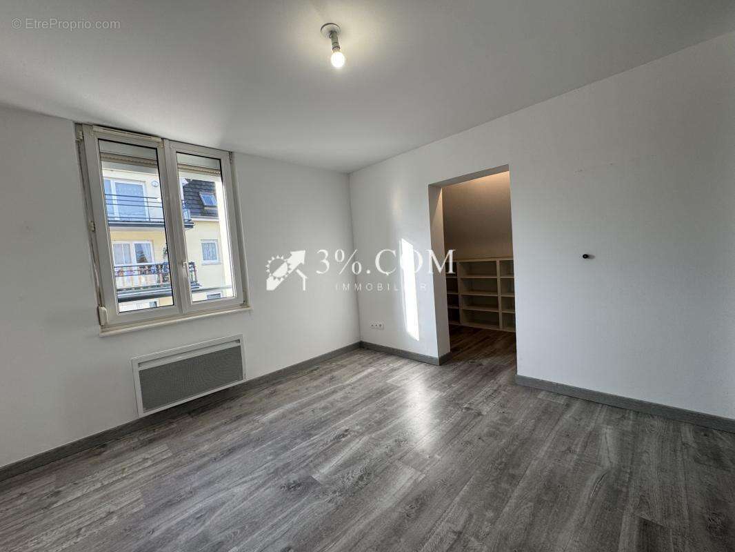 Maison à DOSSENHEIM-SUR-ZINSEL