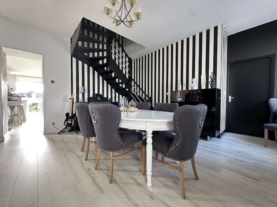 Maison à SAINT-LAURENT-BLANGY