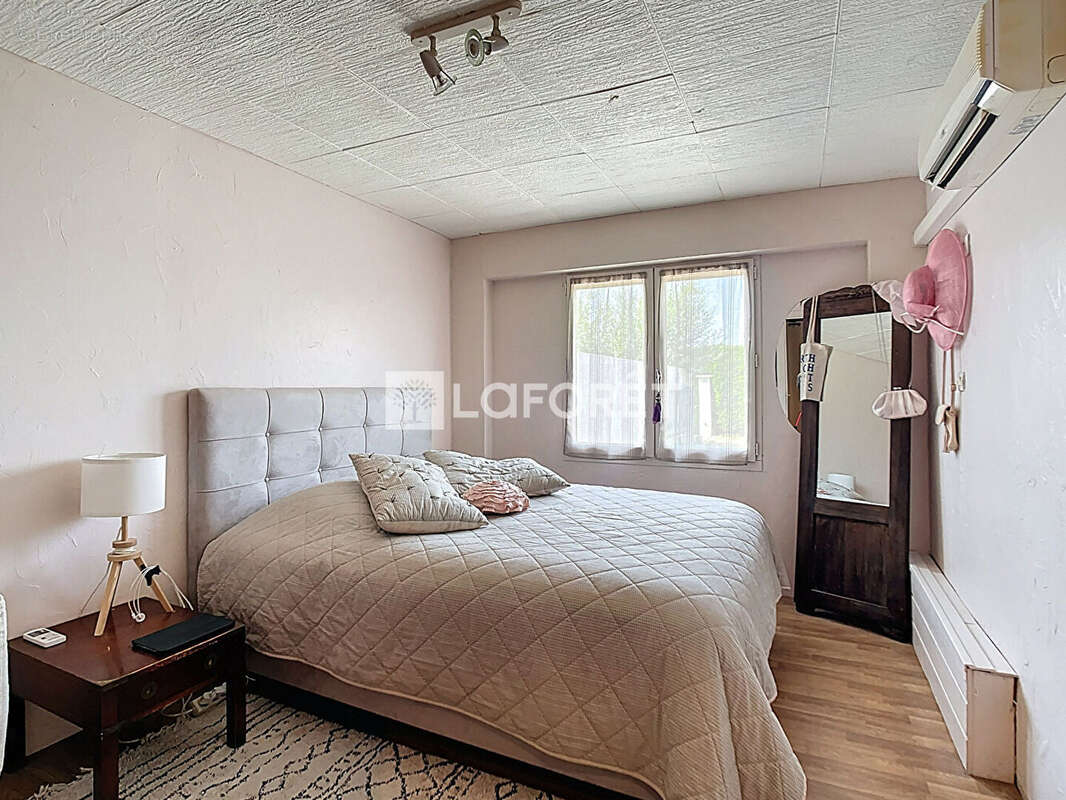 Maison à SAINT-DIDIER-DE-FORMANS