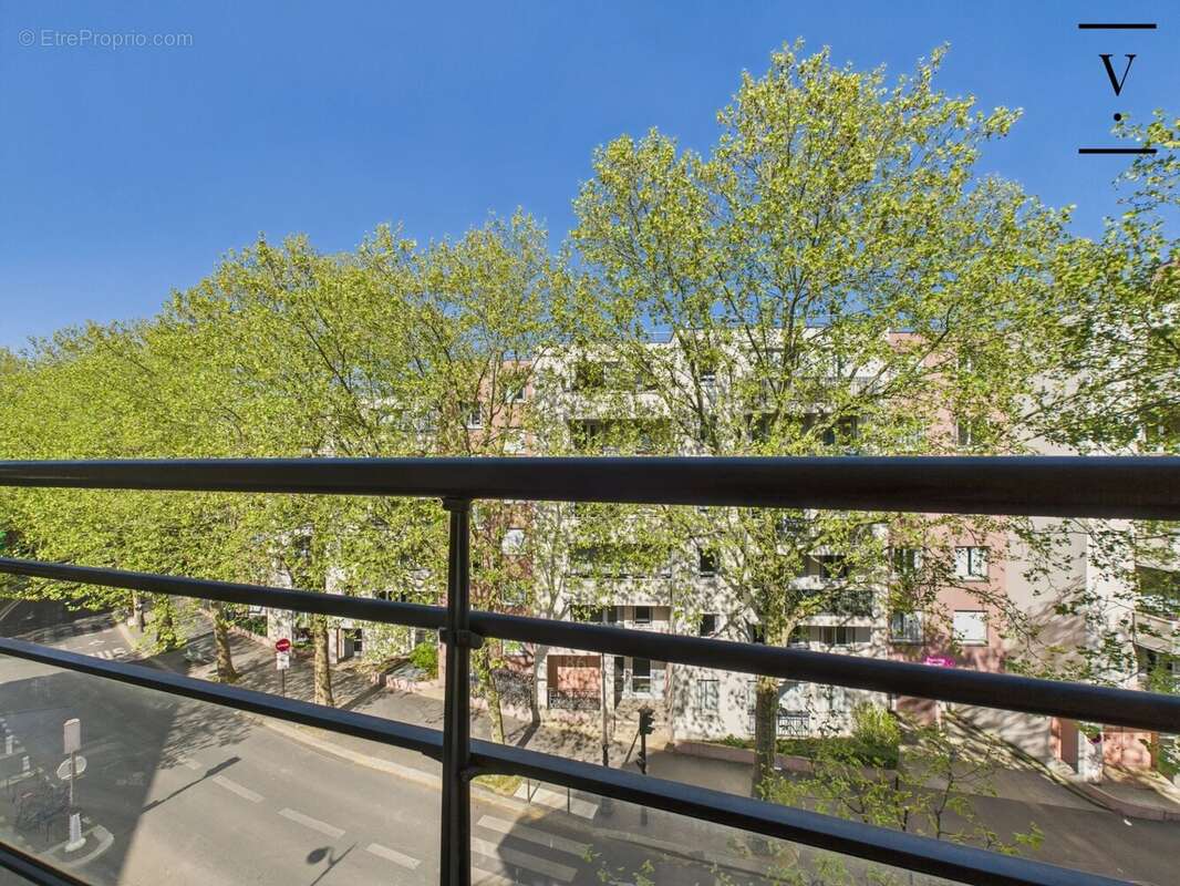 Appartement à PARIS-19E