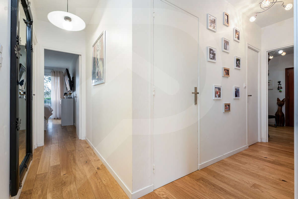 NOUVEAUTÉ Appartement 122m² Rez-de-Jardin  Terrasse Sud-Ouest  Vue Mer  Félix Faure, Le Havre - photo 9