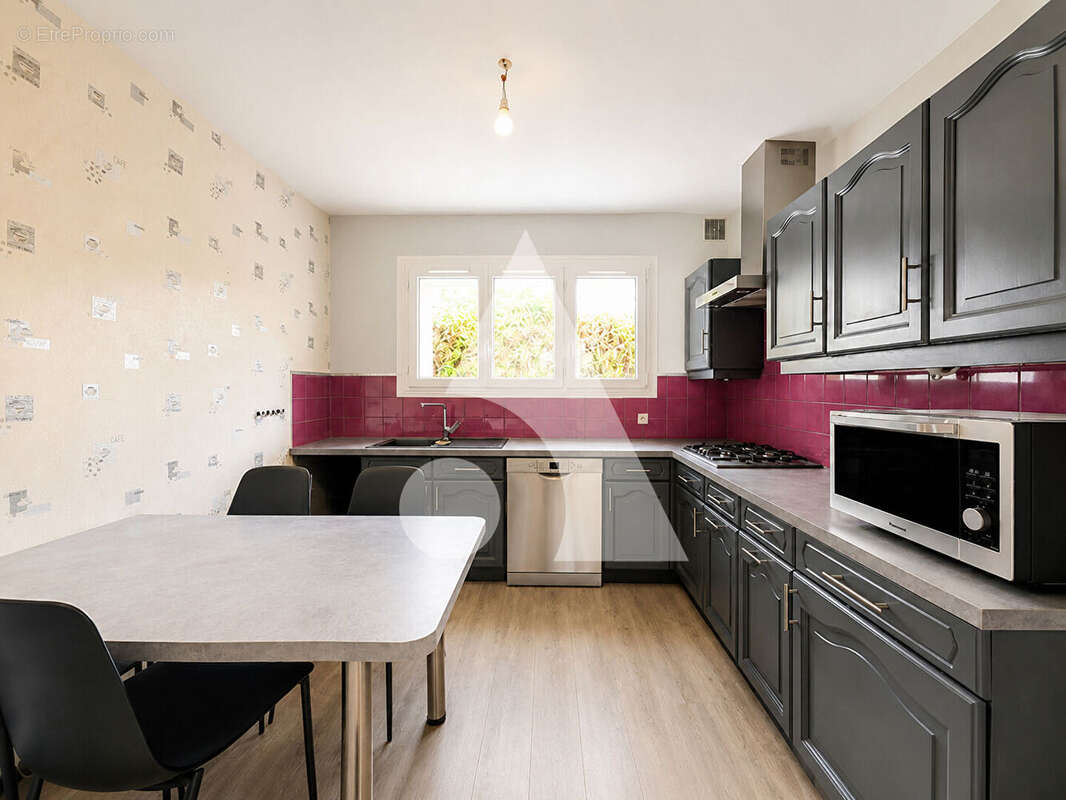 Maison à LA FRETTE-SUR-SEINE