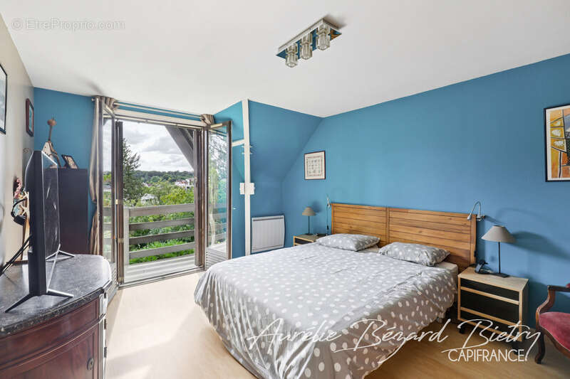 Maison à VAUCRESSON