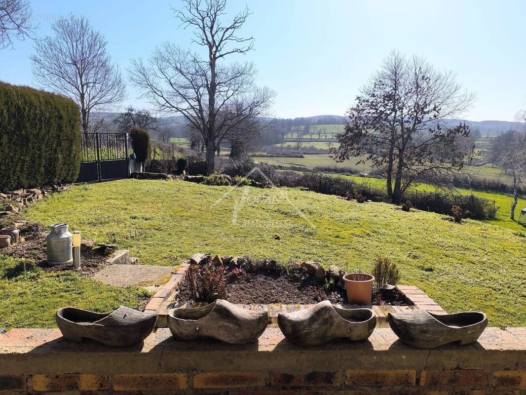 Maison à LA CROUZILLE