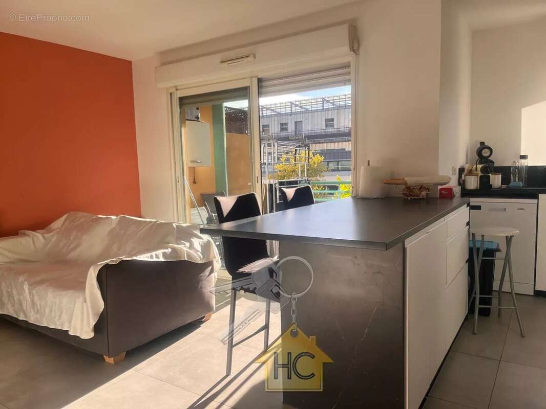 Appartement à PEGOMAS