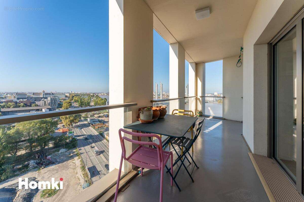 Appartement à BORDEAUX