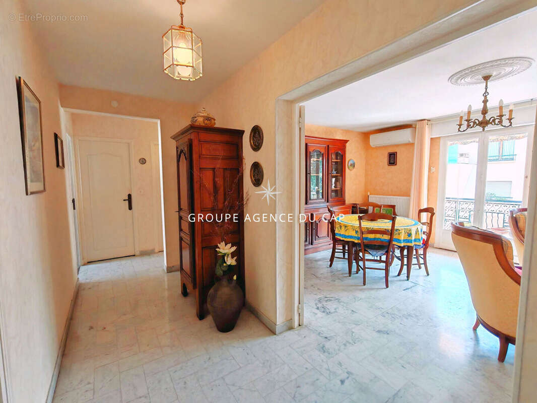 Appartement à FREJUS