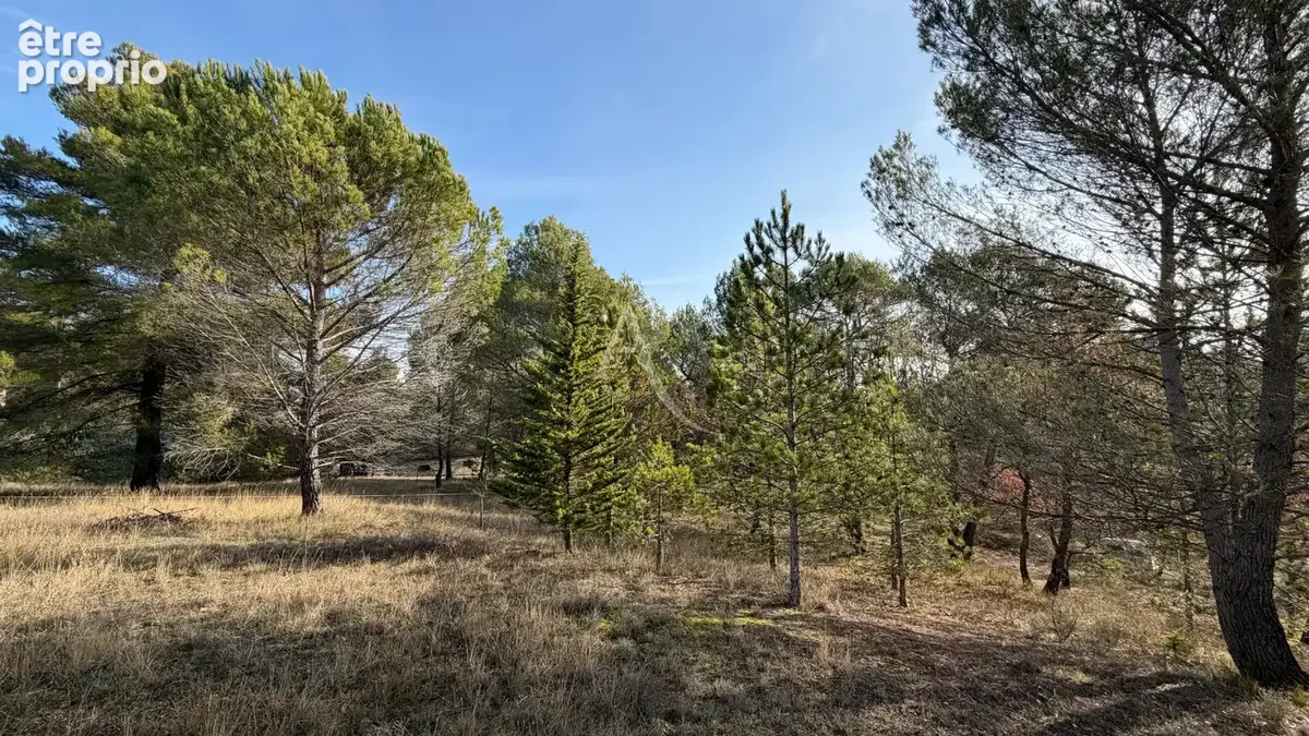 Terrain à PIERREVERT