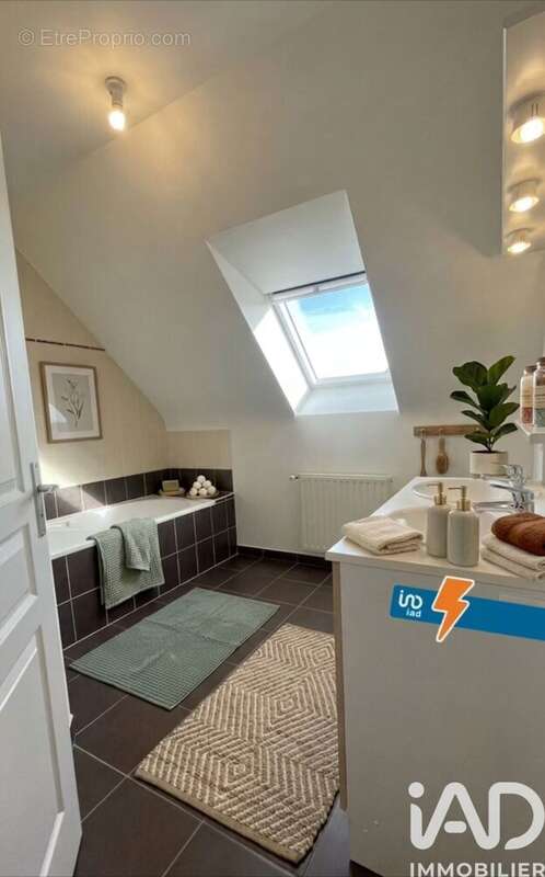 Photo 9 - Maison à BOURGBARRE