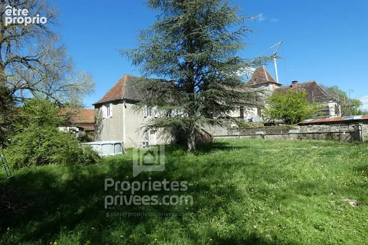 Maison ancienne à restaurer, fort potentiel + Jardin 2000 m² - photo 3