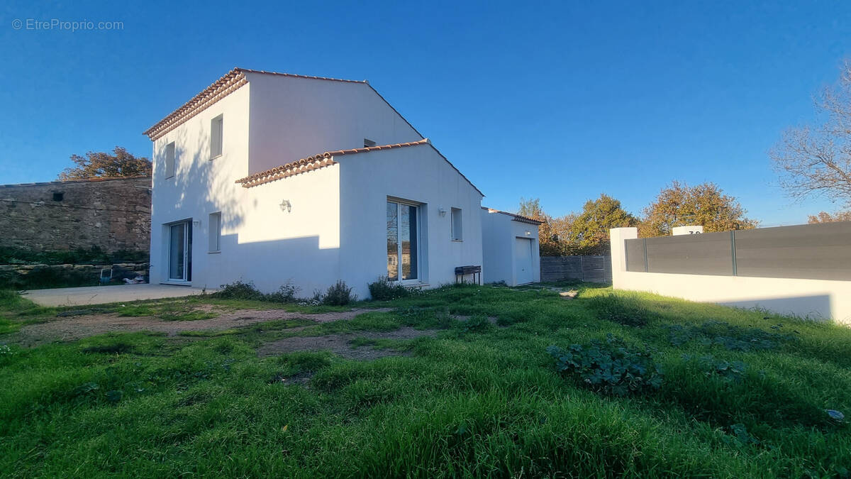 Maison à PUGET-SUR-ARGENS