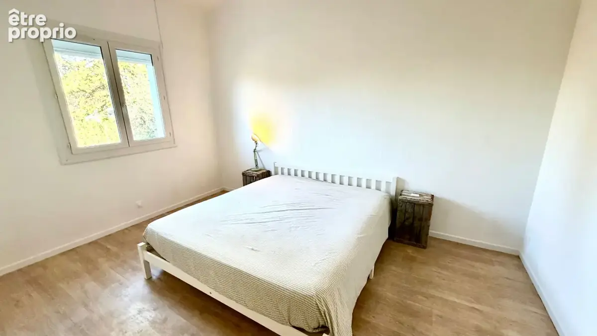 Villa de plain pied de 130 m² habitable avec dépendance sur 1300 m² de jardin clos et arboré - photo 15
