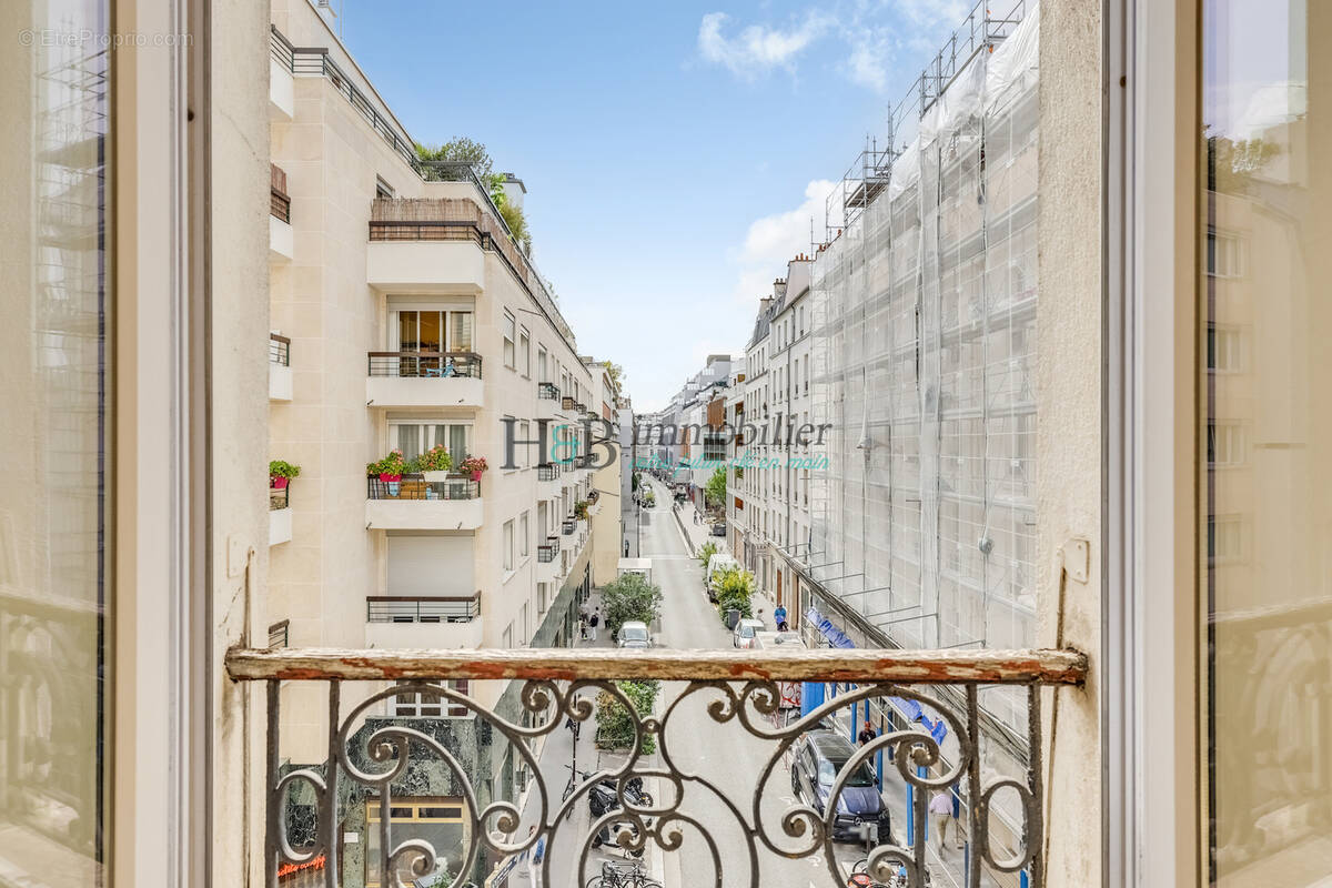 Appartement à PARIS-11E