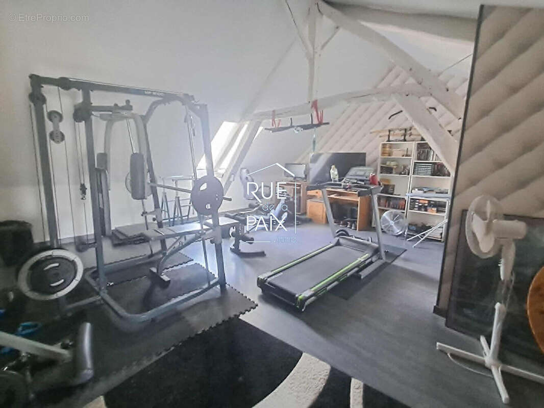 Charmante maison à Châtellerault avec cours et dépendance - photo 10
