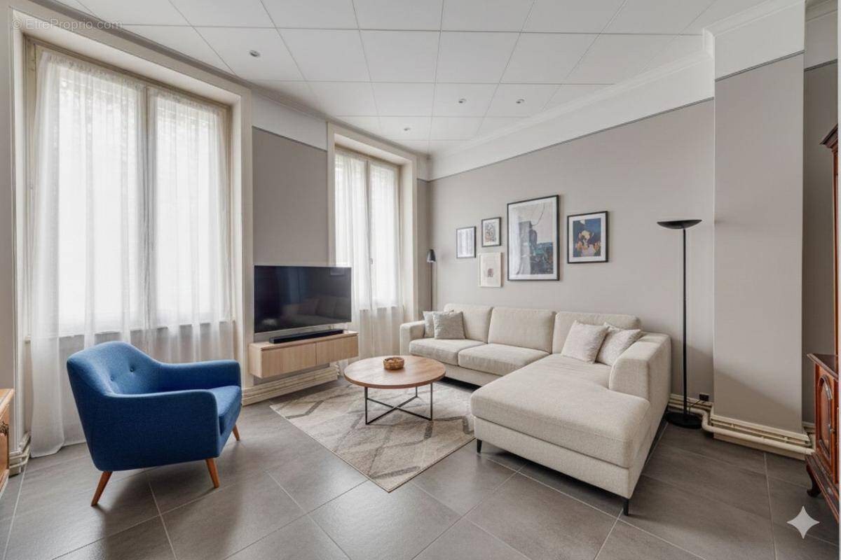 Appartement à CALUIRE-ET-CUIRE