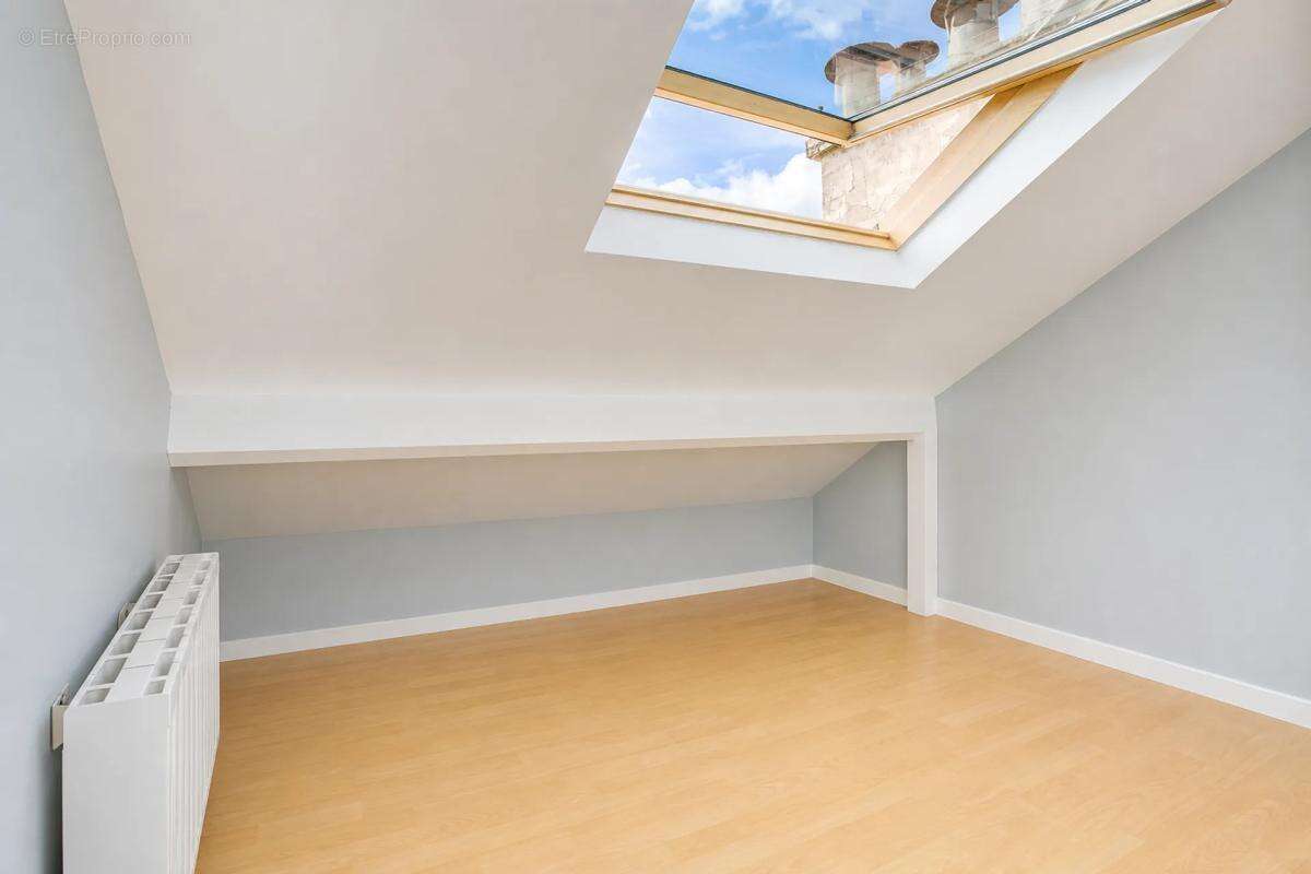Appartement à CHAVILLE