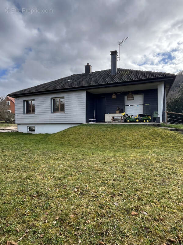 Maison à ORNANS