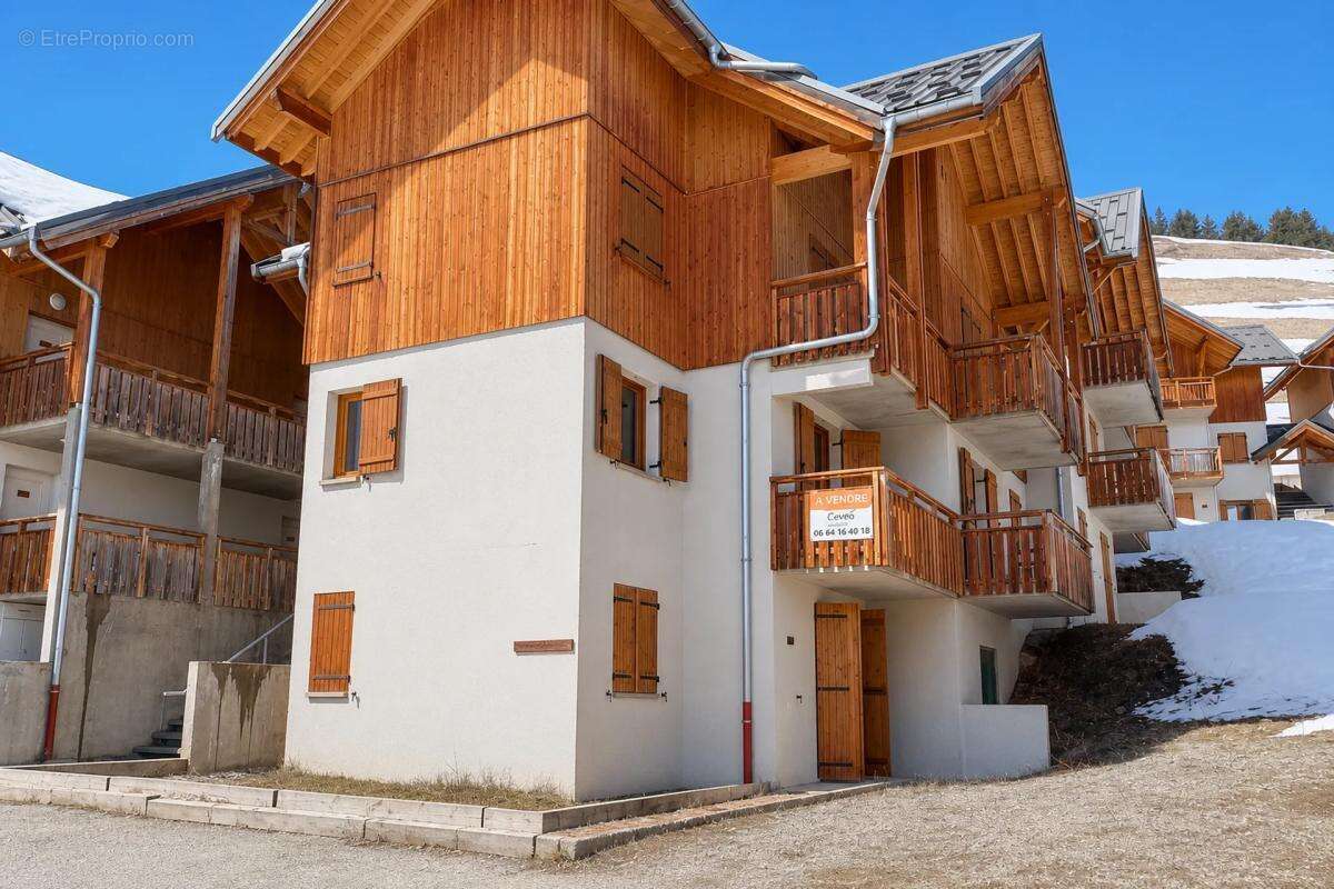 Charmant T1 avec balcon à Albiez-Montrond - photo 2
