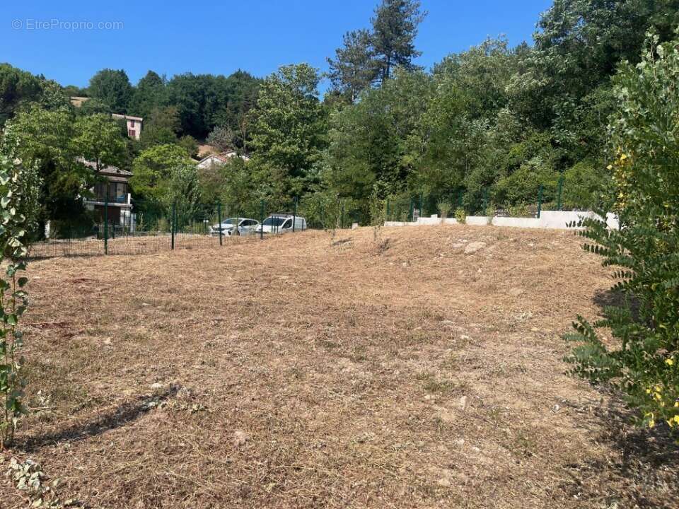 Terrain 399 m² à Die  - photo 5