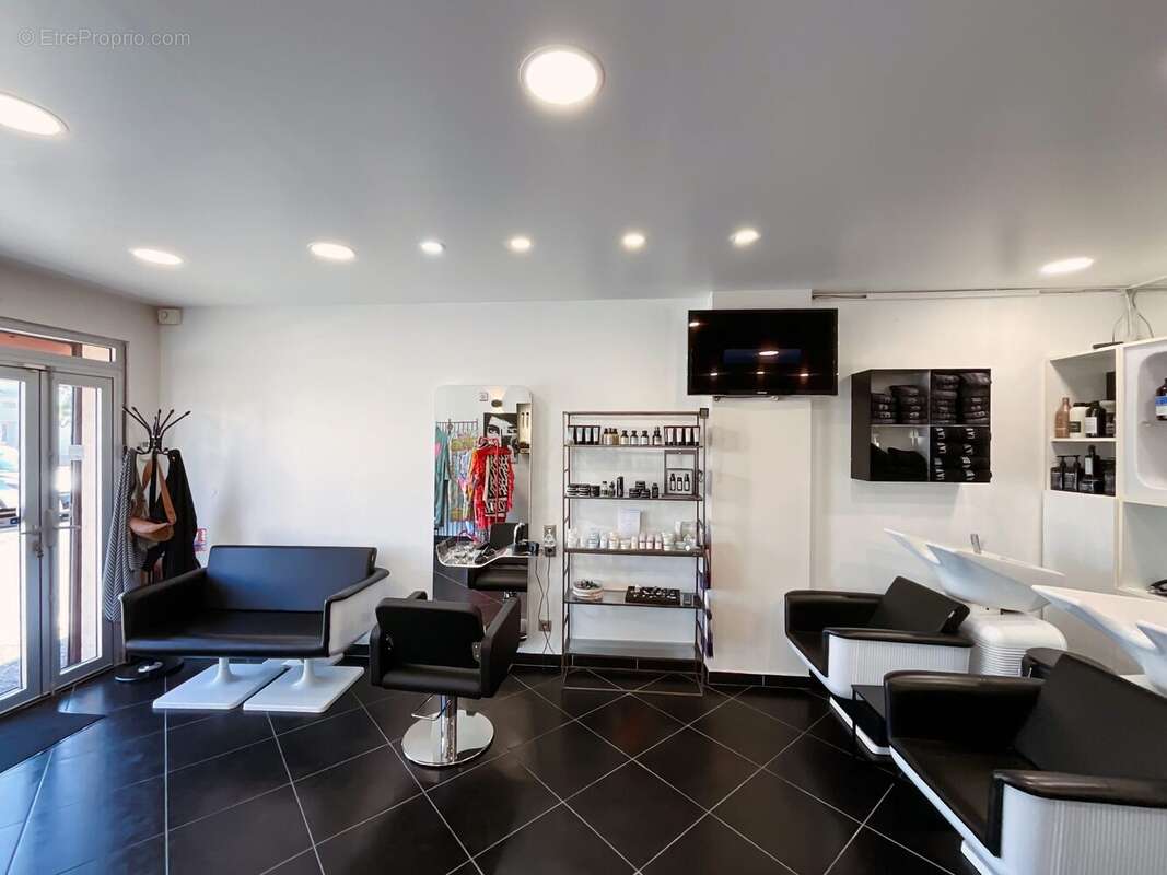 36 m² à Saint-Victoret  - photo 5