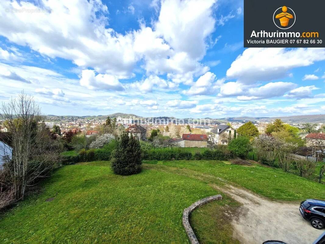 Maison à LONS-LE-SAUNIER