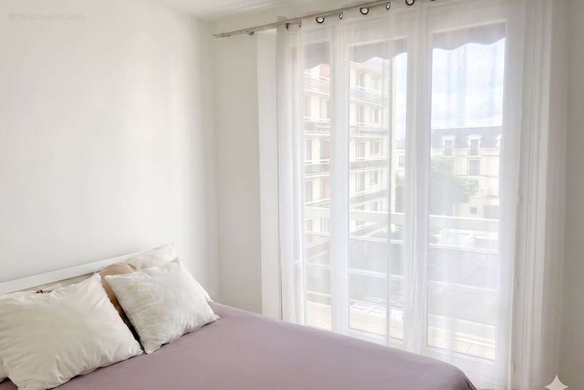 Appartement à SAINT-MAUR-DES-FOSSES