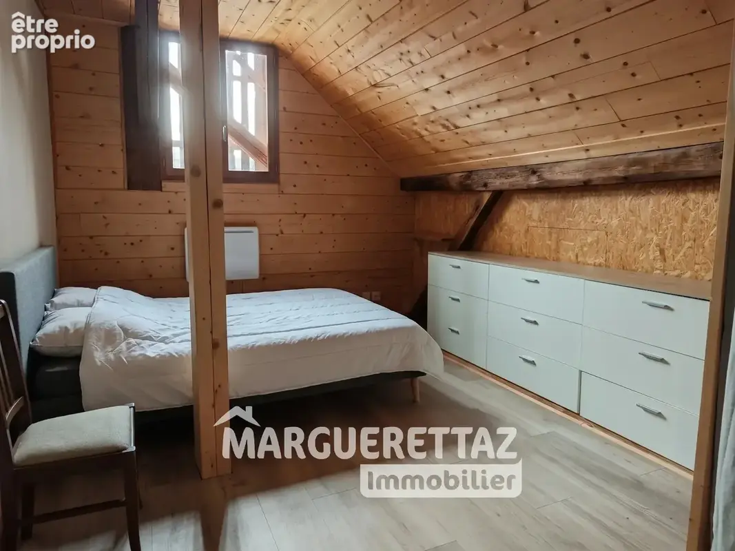 Maison mitoyenne 7 pièces avec jardin – TANINGES - photo 8