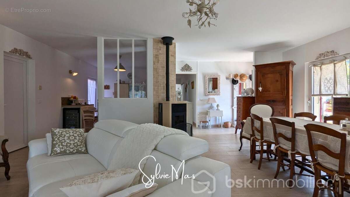 Maison familiale lumineuse de 6 pièces - photo 2