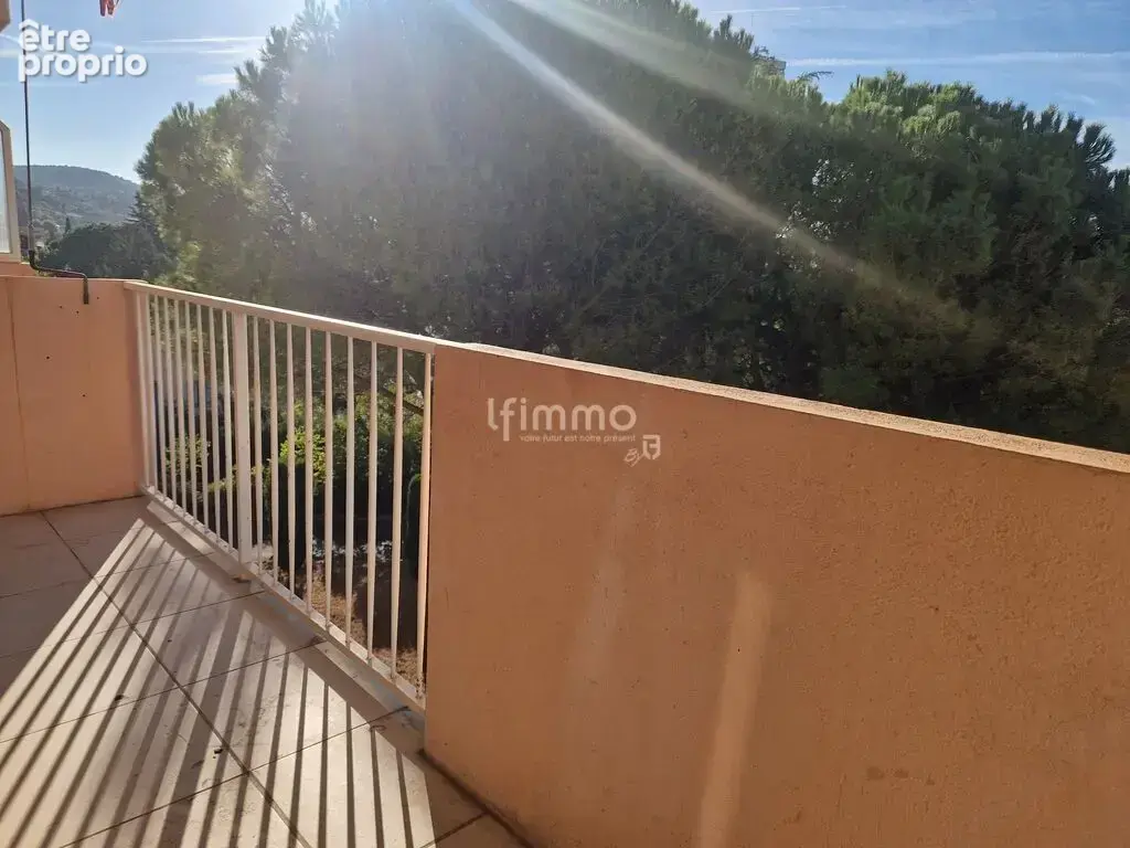 Appartement T3 avec terrasse et cave - photo 7