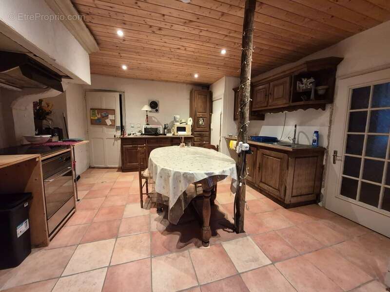 Maison à vendre 4 pièces VESOUL (70) - photo 5