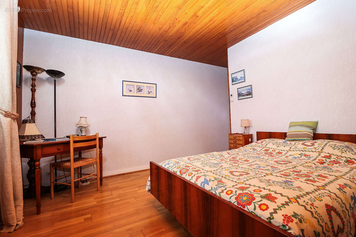Maison à RIS-ORANGIS