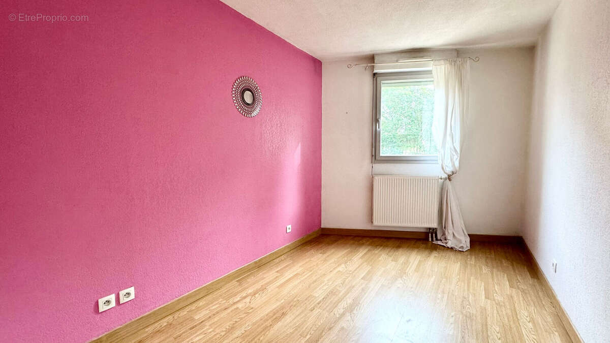 AIX LA DURANNE - Appartement type 4 de 90m² - photo 7