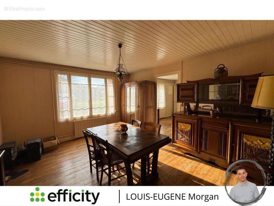 Maison à CELLE-LEVESCAULT