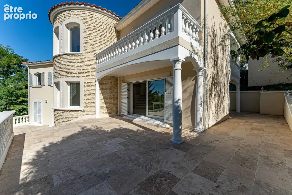 Maison de caractère 4 chambres + bureau à Rochetaillée sur Saône - photo 3