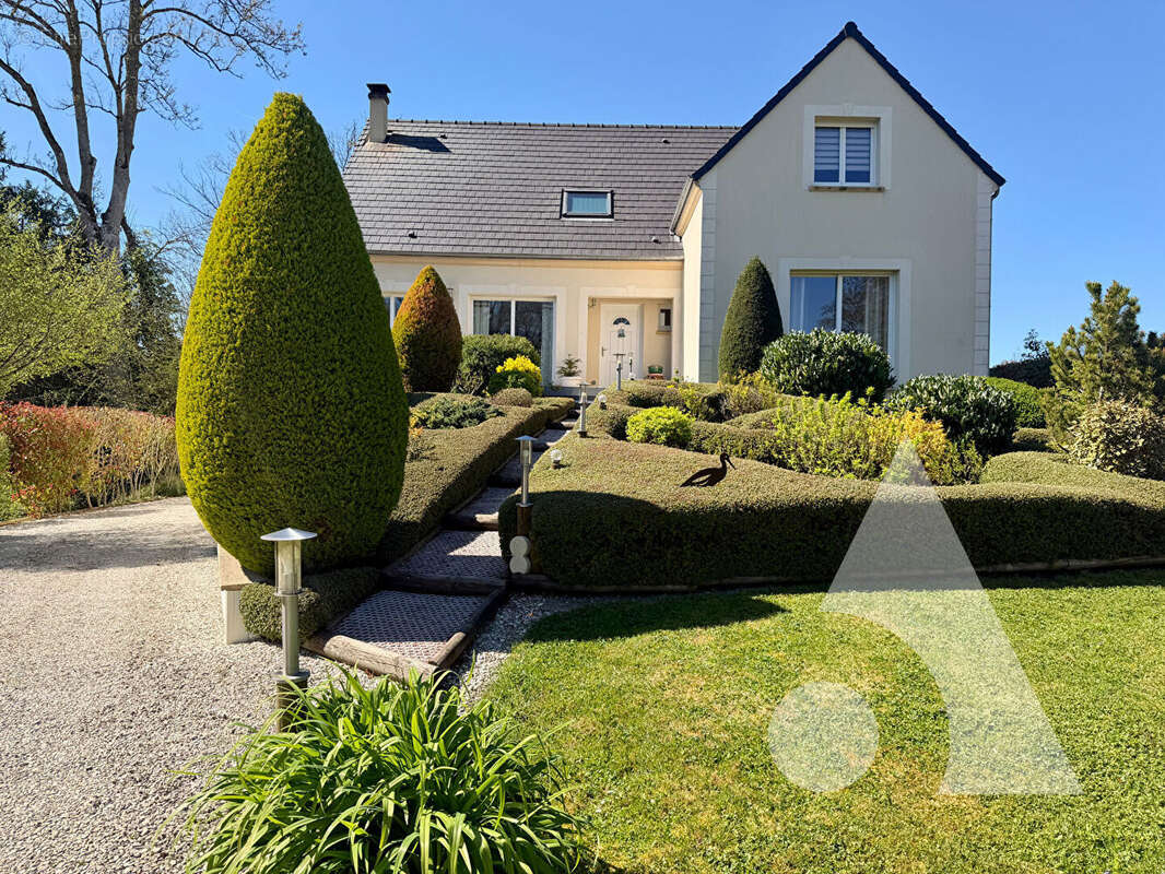 Maison à MONTIGNY-LES-MONTS